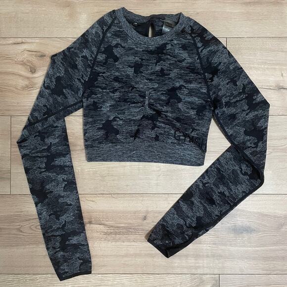 Gymshark Dry Adapt Seamless Long Sleeve Top Medium Camo - Picture 1 of 6